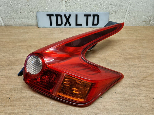 Nissan Juke F15 Drivers Side Pre-Facelift Rear Outer Tail Light Lamp 2010-2014