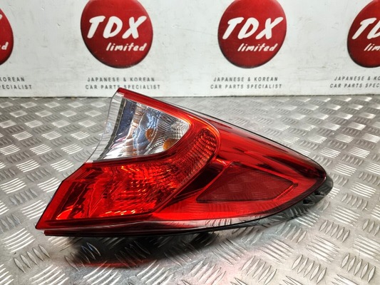 TOYOTA C-HR 2016-2019 PRE-FACELIFT GENUINE DRIVERS REAR OUTER BRAKE LIGHT LAMP