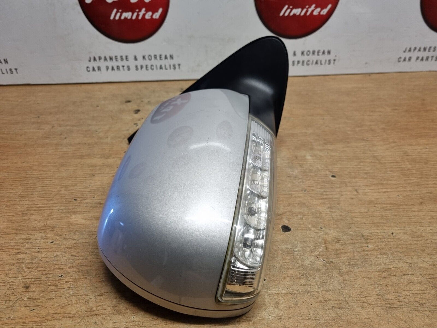 HYUNDAI SANTA FE MK2 2010-2012 FACELIFT DRIVERS SIDE POWER FOLD WING MIRROR