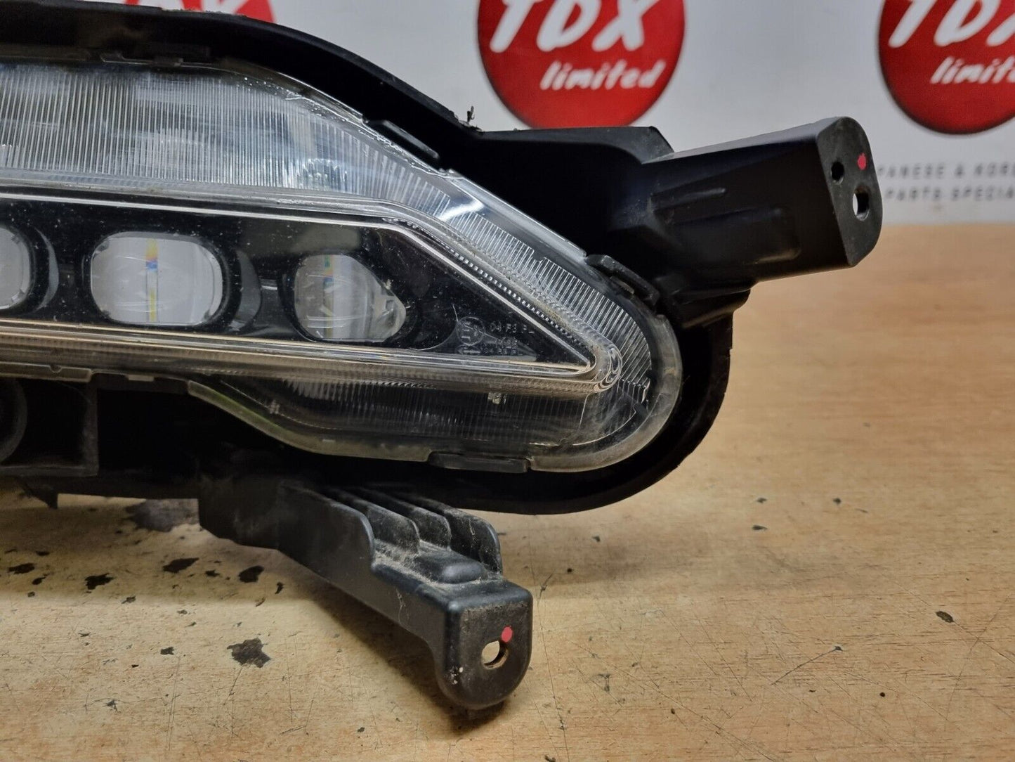 HYUNDAI I40 2015-2019 DRIVERS FRONT LED DRL DAY TIME RUNNING LIGHT 92202-3Z5