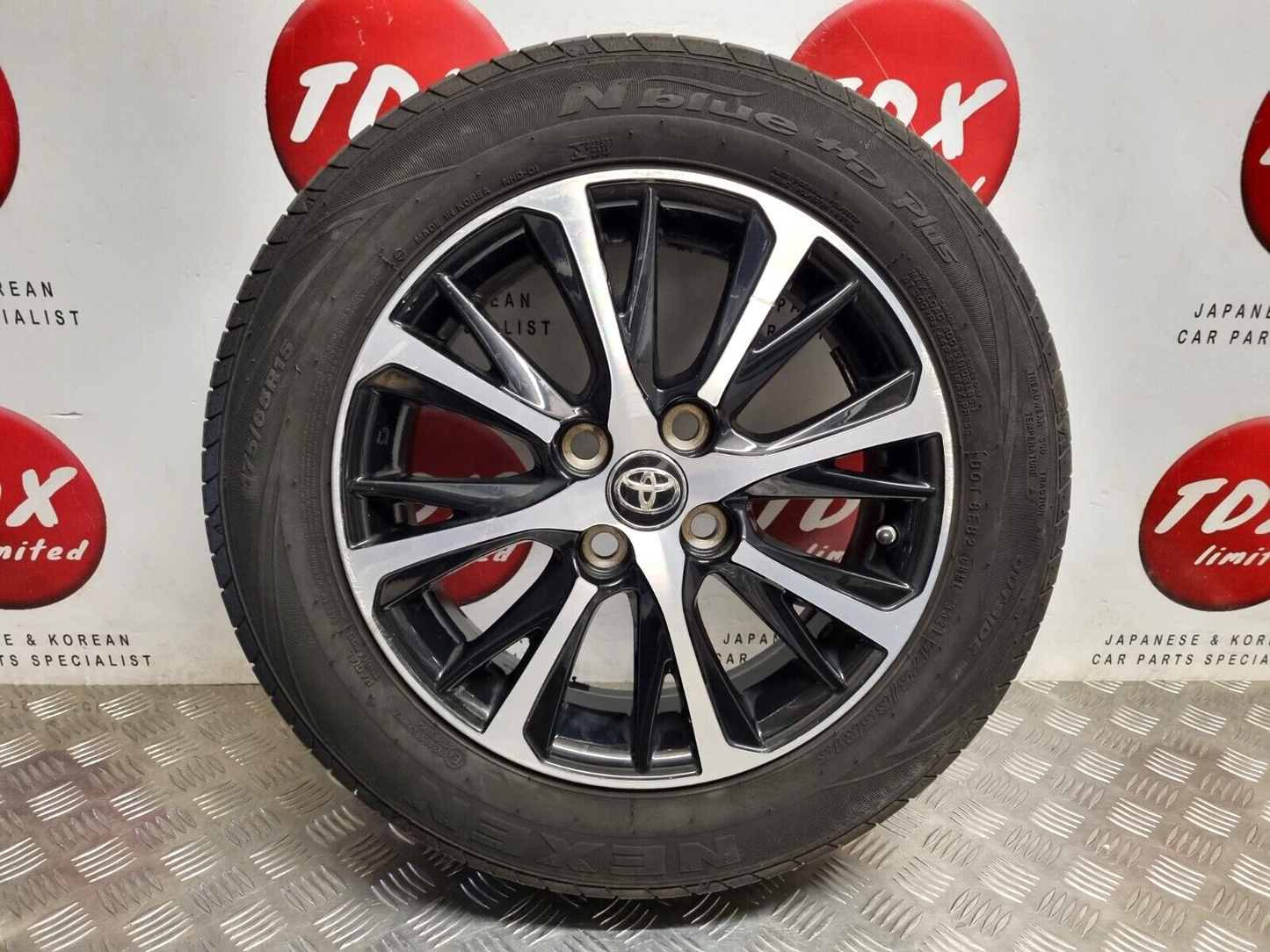 TOYOTA YARIS MK3 HYBRID 2017-2020 DIAMOND CUT ALLOY WHEEL 175/65/15 42611-0DG70