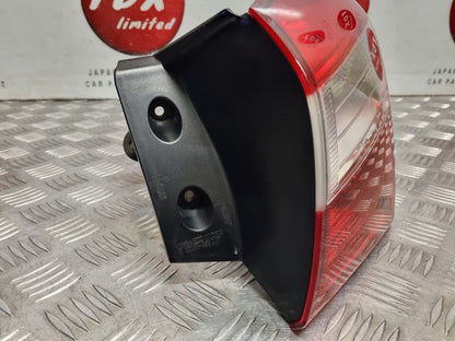 HYUNDAI I30 HATCH MK2 2013-2016 GENUINE DRIVERS SIDE REAR OUTER LIGHT 92402-A50