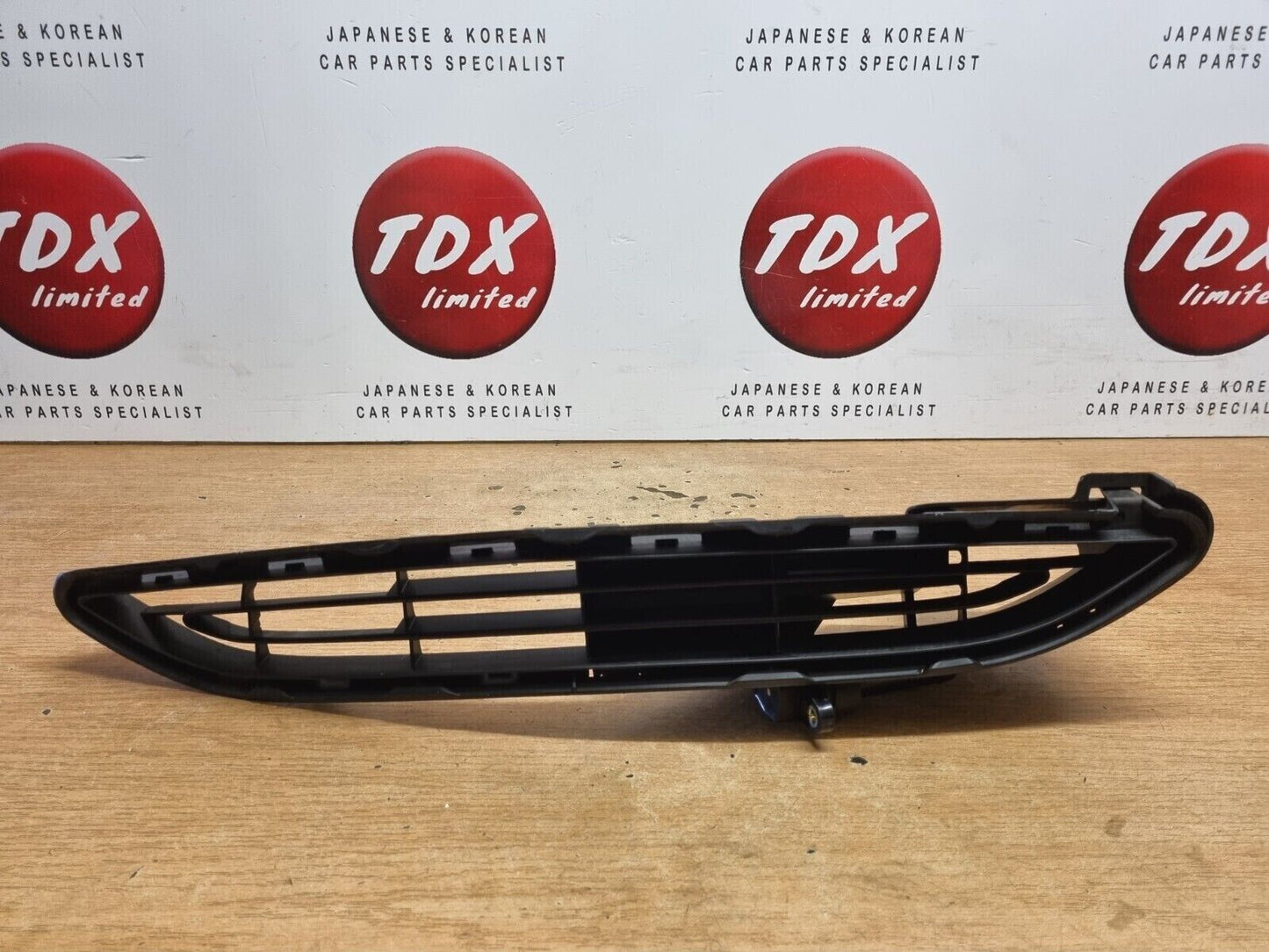 TOYOTA AYGO MK2 2014-2018 PRE-FACELIFT GENUINE FRONT BUMPER GRILLE 53114-0H010