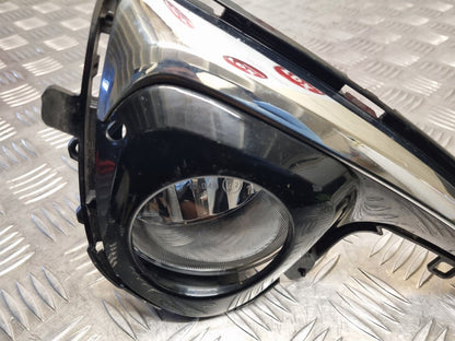 TOYOTA YARIS 2017-2020 MK3 FACELIFT GENUINE DRIVERS SIDE FRONT FOG LIGHT + COVER