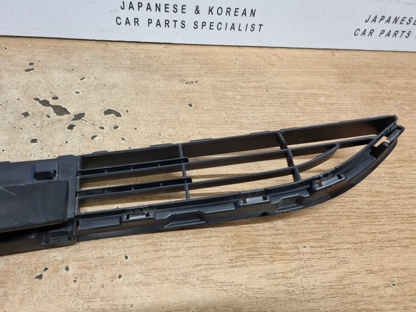 TOYOTA AYGO MK2 2014-2018 PRE-FACELIFT GENUINE FRONT BUMPER GRILLE 53114-0H010