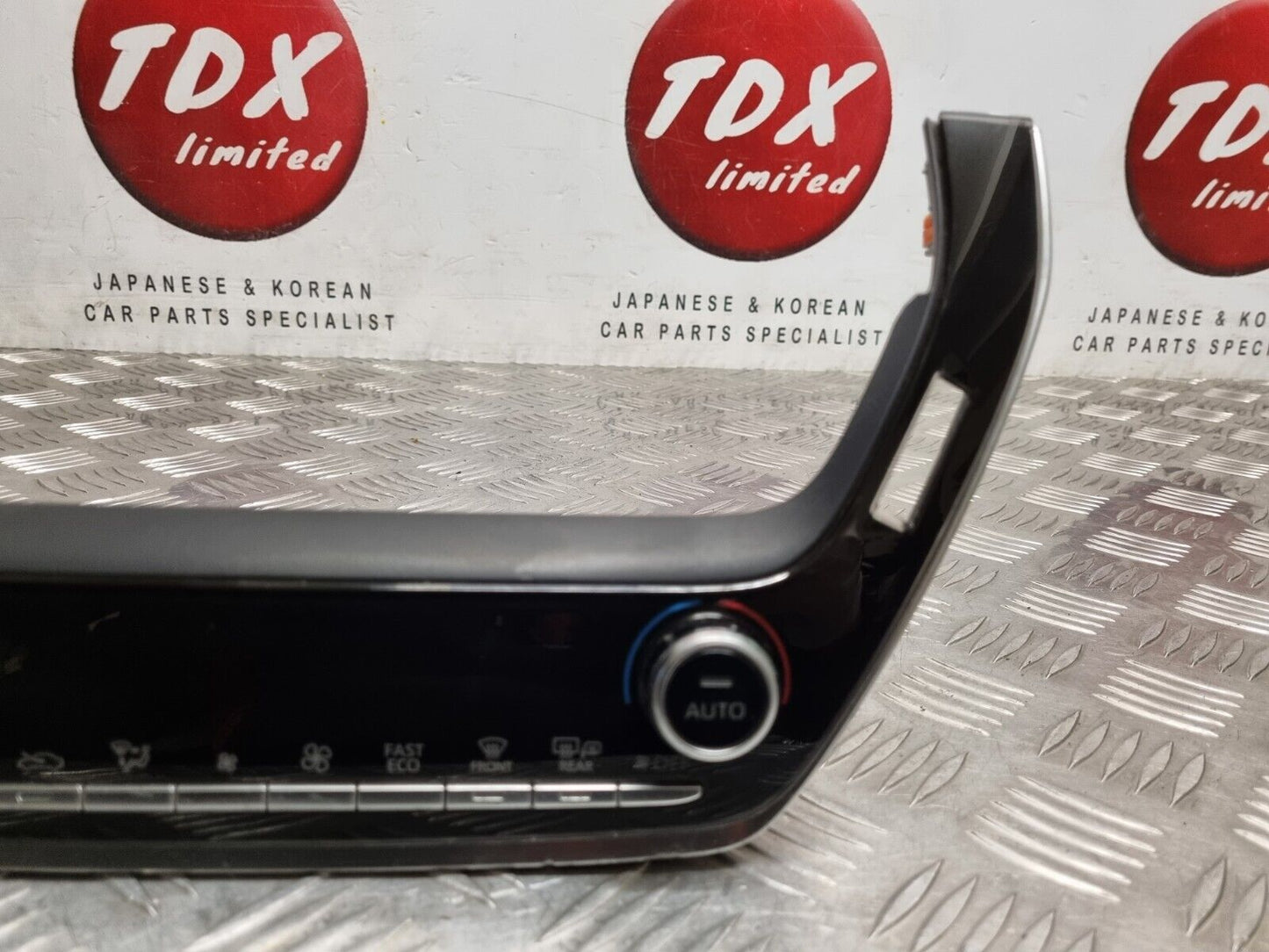 TOYOTA COROLLA MK12 2019-2023 GENUINE AC HEATER CLIMATE CONTROL PANEL 5590002E20