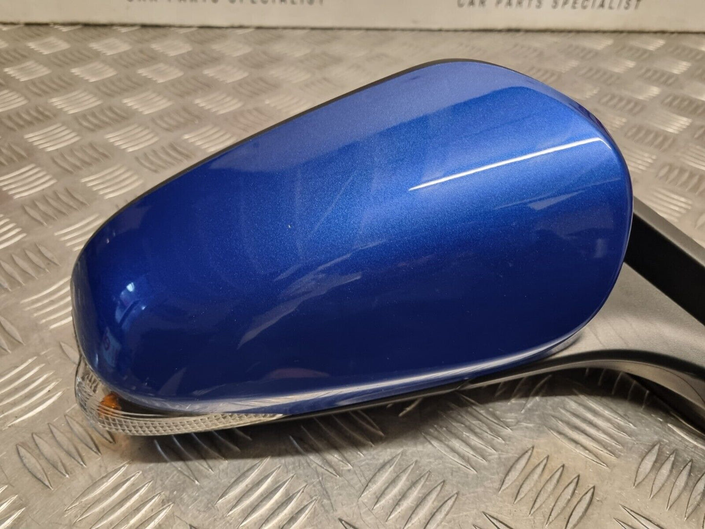 TOYOTA C-HR 2016-2019 GENUINE DRIVERS SIDE MANUAL FOLD INDICATOR WING MIRROR