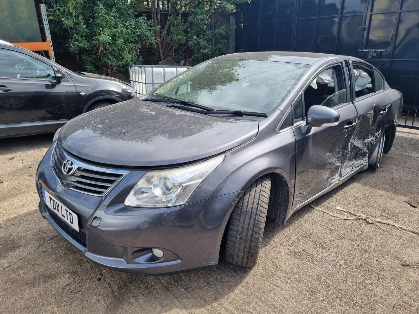 2010 TOYOTA AVENSIS MK3 T27 TR VALVEMATIC 1.6 PETROL MANUAL VEHICLE FOR BREAKING