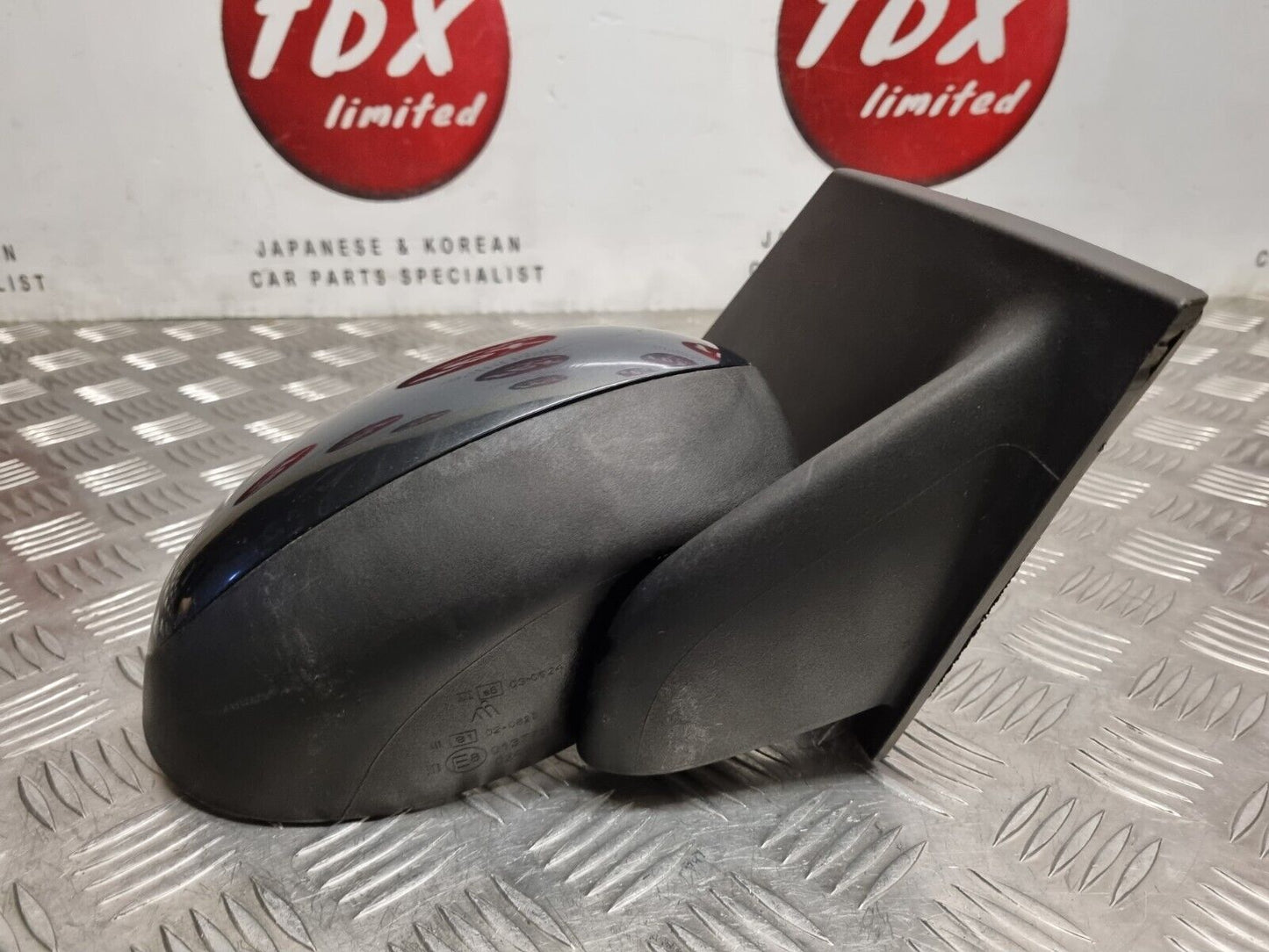 TOYOTA AYGO MK1 2005-2014 GENUINE OS DRIVERS SIDE MANUAL WING MIRROR 1E0 GREY