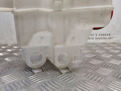 TOYOTA PRIUS PLUS MK4 2015-2023 GENUINE WINDSCREEN WASHER BOTTLE TANK 060851-552