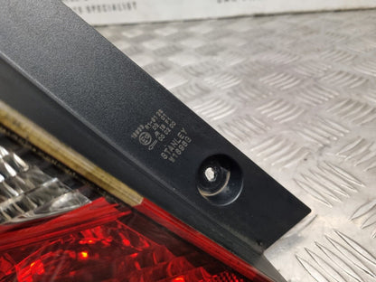 HONDA JAZZ MK4 2015-2020 GENUINE PASSENGERS SIDE REAR OUTER LED BRAKE LIGHT LAMP