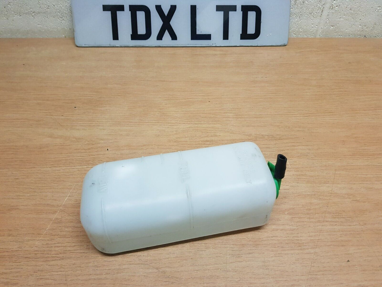 Suzuki Jimny 1.3 Coolant Bottle 2007 2008 2009 2010 2011 2012 2013 2014 2015