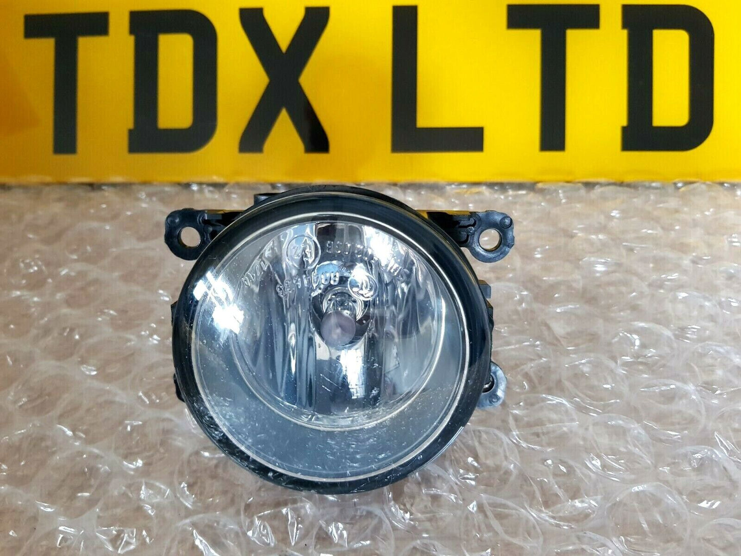 Suzuki Celerio Genuine Front Fog Light Lamp 2015-2019 89211943