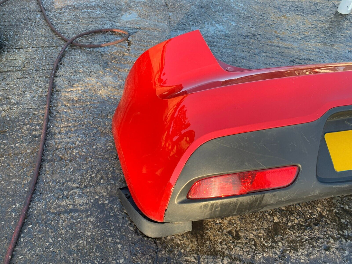 KIA RIO MK3 2012-2015 PRE-FACELIFT GENUINE REAR BUMPER IN RED