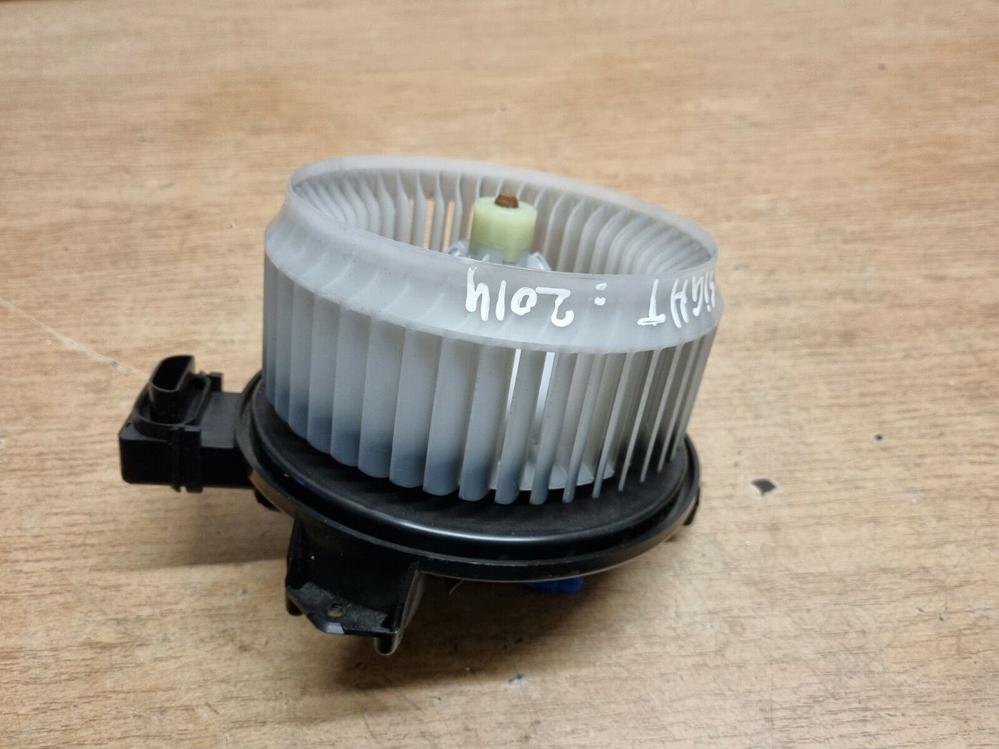 HONDA INSIGHT MK2 GENUINE HEATER BLOWER MOTOR FAN RHD 2009-2015