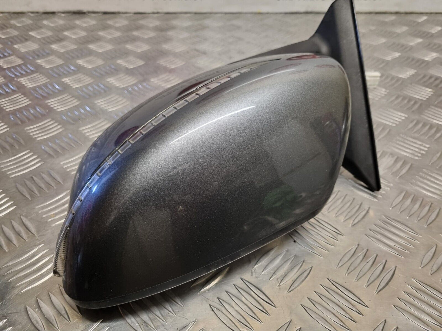 NISSAN X-TRAIL T32 2014-2017 GENUINE PASSENGERS SIDE POWER FOLD WING MIRROR KAD