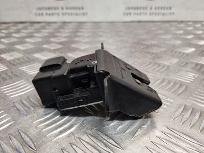 HYUNDAI I30 HATCH (GD) MK2 2012-2017 GENUINE REAR BOOT LOCK CATCH 81230-A6000