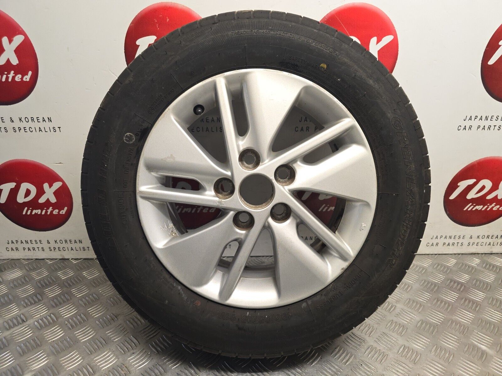 Vérins à Gaz Capot pour Toyota pour Auris E180 pour Scion pour IM Capot Avant Capot Modifier Vérins À Gaz Support Levage Amortisseurs Amortisseur Barre Tige Lift-o-Mat (Couleur : Yellow Carbon Fiber Vérins à Gaz Capot pour Toyota pour Auris E180 pour Scion pour IM Capot Avant Capot Modifier Vérins À Gaz Support Levage Amortisseurs Amortisseur Barre Tige Lift-o-Mat (Couleur : Yellow Carbon Fiber