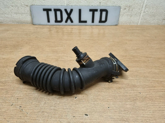 Toyota Auris 1.4 D4D Diesel Genuine Air Supply Pipe Hose 2012-2018 17880-0N070