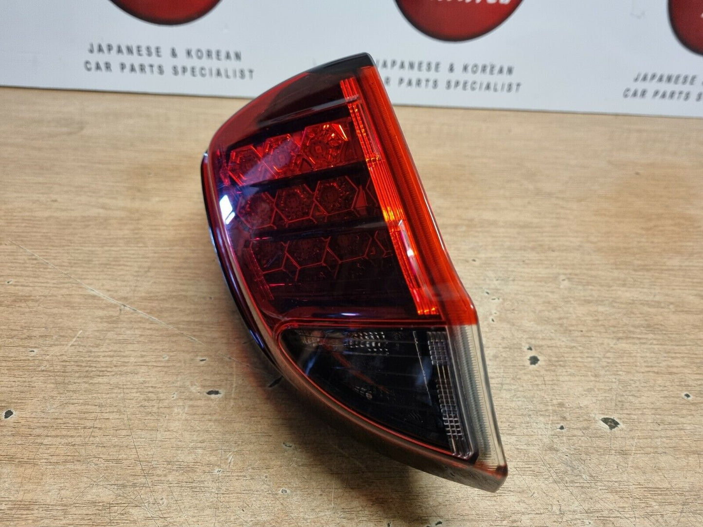 HONDA CIVIC SPORT ESTATE 2015-2017 MK9 FACELIFT PASSENGERS SIDE REAR LED LIGHT