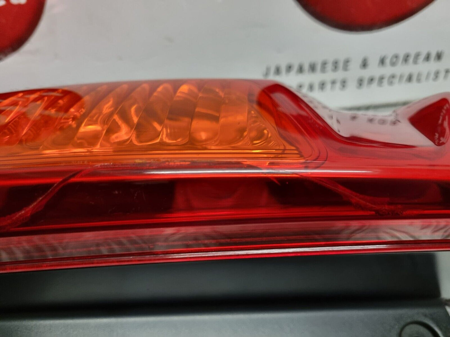 NISSAN X-TRAIL T31 MK2 2007-2013 GENUINE PASSENGERS SIDE REAR OUTER BRAKE LIGHT