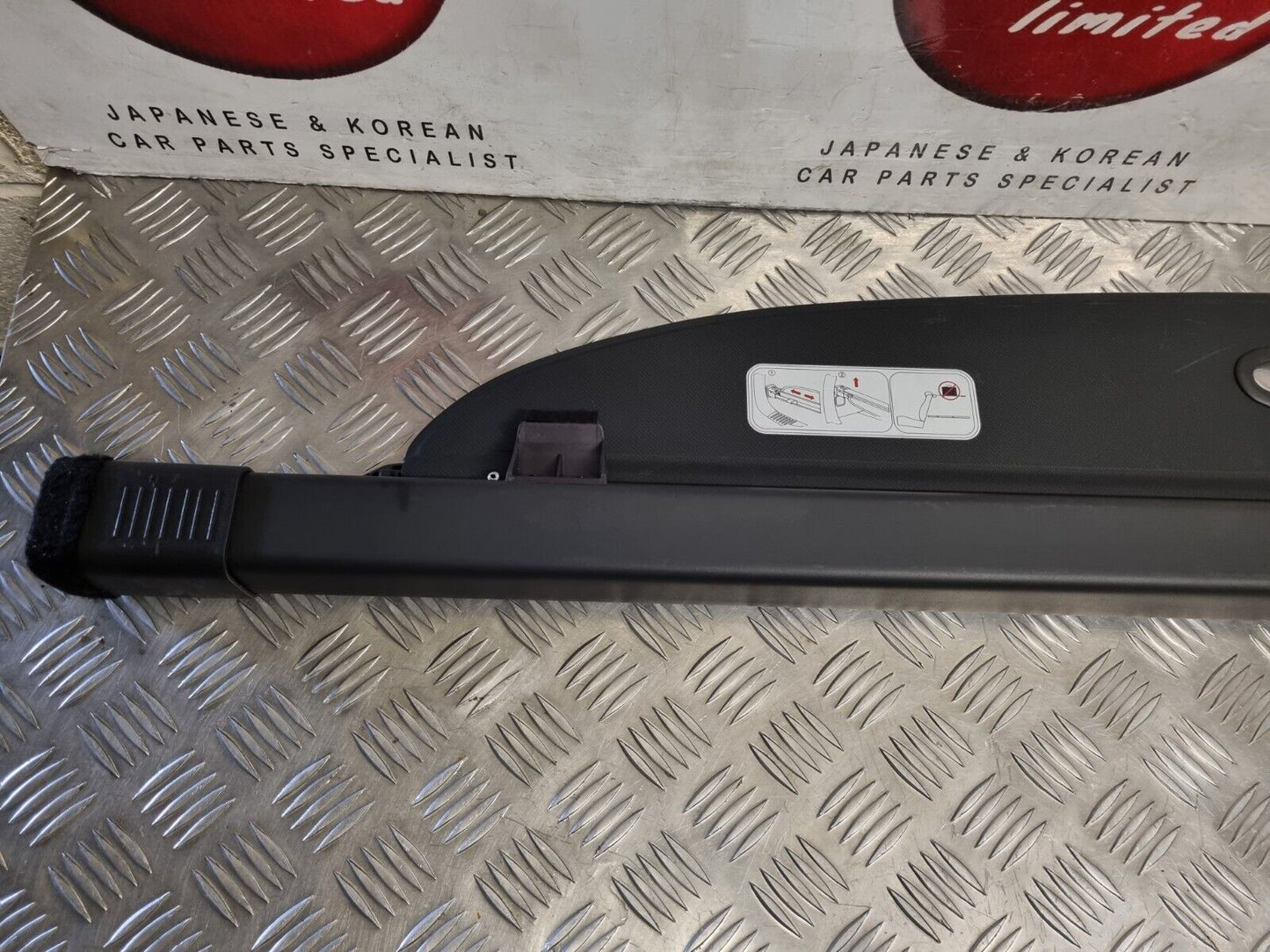 HYUNDAI TUCSON MK3 2015-2020 GENUINE RETRACTABLE PARCEL SHELF LUGGAGE COVER