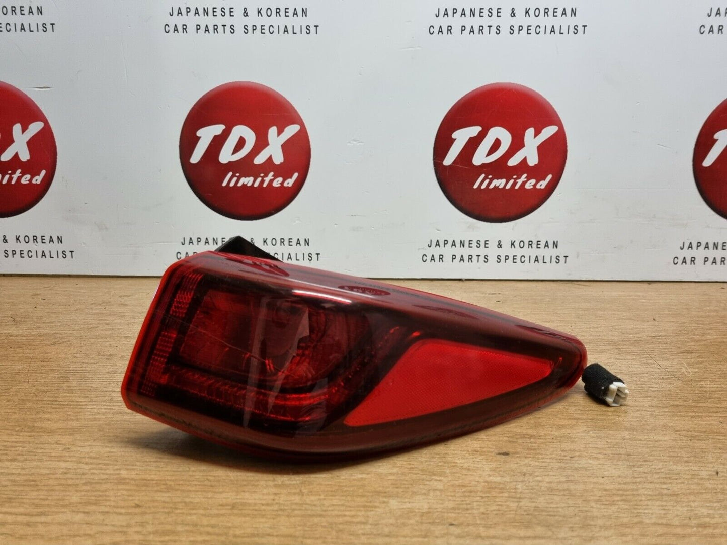 HYUNDAI KONA 2020-2022 FACELIFT GENUINE DRIVER SIDE REAR OUTER BODY BRAKE LIGHT