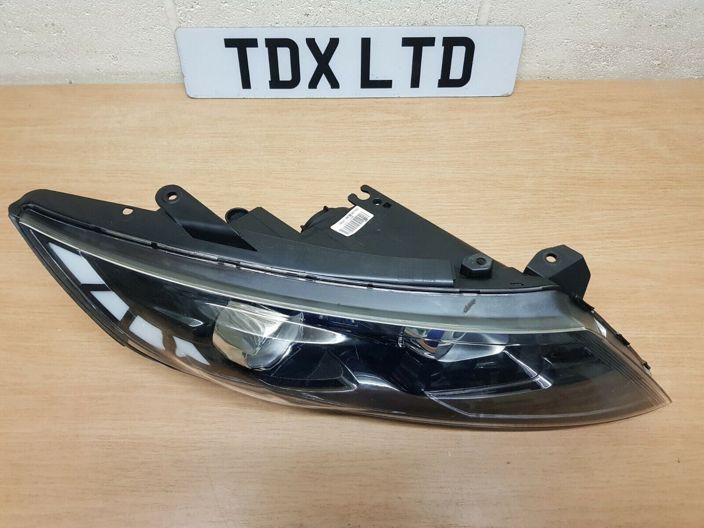 Kia Optima Driver Side Headlight 2011 2012 2013 2014 2015 P/N: 92101-2T451