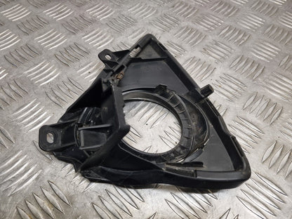 TOYOTA AURIS MK2 2012-2015 PRE-FACELIFT GENUINE DRIVERS FRONT FOG LIGHT + COVER