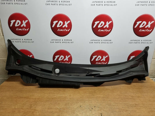 NISSAN JUKE F16 MK2 GENUINE FRONT WINDSCREEN SCUTTLE PANEL TRIM 2019-2022