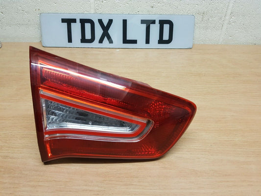 Kia Sportage Passenger Side Tailgate Light 2011 2012 2013 2014