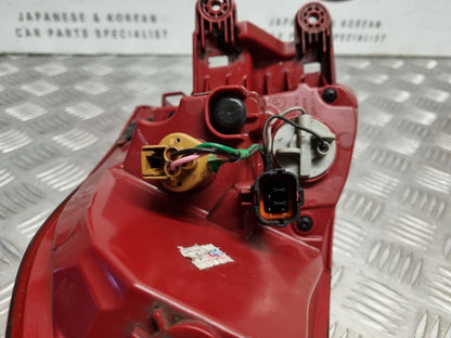 HYUNDAI TUCSON TL MK3 2015-2018 GENUINE DRIVERS SIDE REAR OUTER LED BRAKE LIGHT