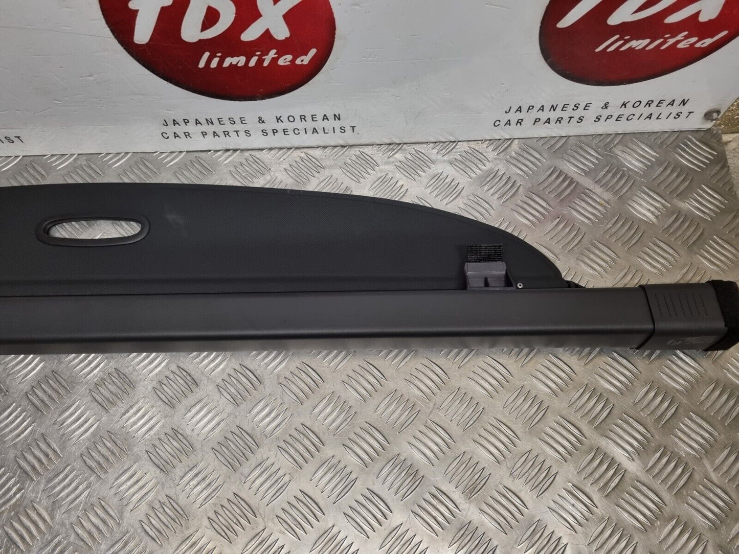 HYUNDAI TUCSON (TL) MK3 2015-2020 GENUINE RETRACTABLE PARCEL SHELF LUGGAGE COVER