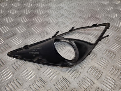 TOYOTA GT86 2012-2017 GENUINE DRIVERS SIDE FRONT FOG LIGHT + SURROUND 57731CA020