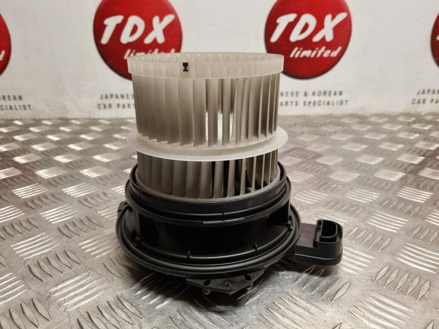 TOYOTA COROLLA MK12 2019-2023 GENUINE HEATER BLOWER MOTOR FAN RHD 5274 160B