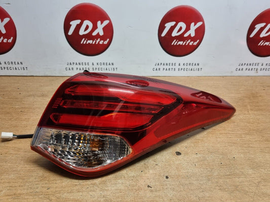 HYUNDAI I40 2015-2019 SALOON MK1 FACELIFT GENUINE DRIVERS REAR LED BRAKE LIGHT