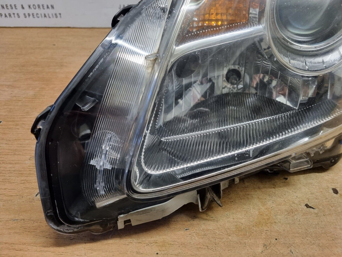 TOYOTA AVENSIS T27 2009-2011 GENUINE PASSENEGERS SIDE HALOGEN HEADLIGHT H279ALDE