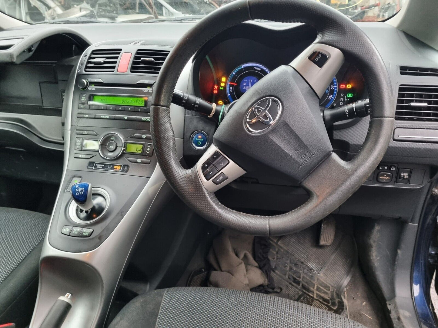 2010 TOYOTA AURIS (E150) T4 1.8 HYBRID 1 SPEED CVT AUTO VEHICLE FOR BREAKING