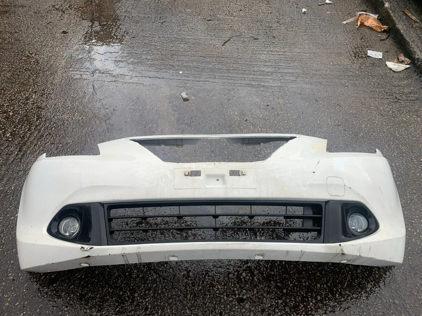 SUZUKI BALENO MK2 2016-2019 PRE-FACELIFT GENUINE FRONT BUMPER WHITE