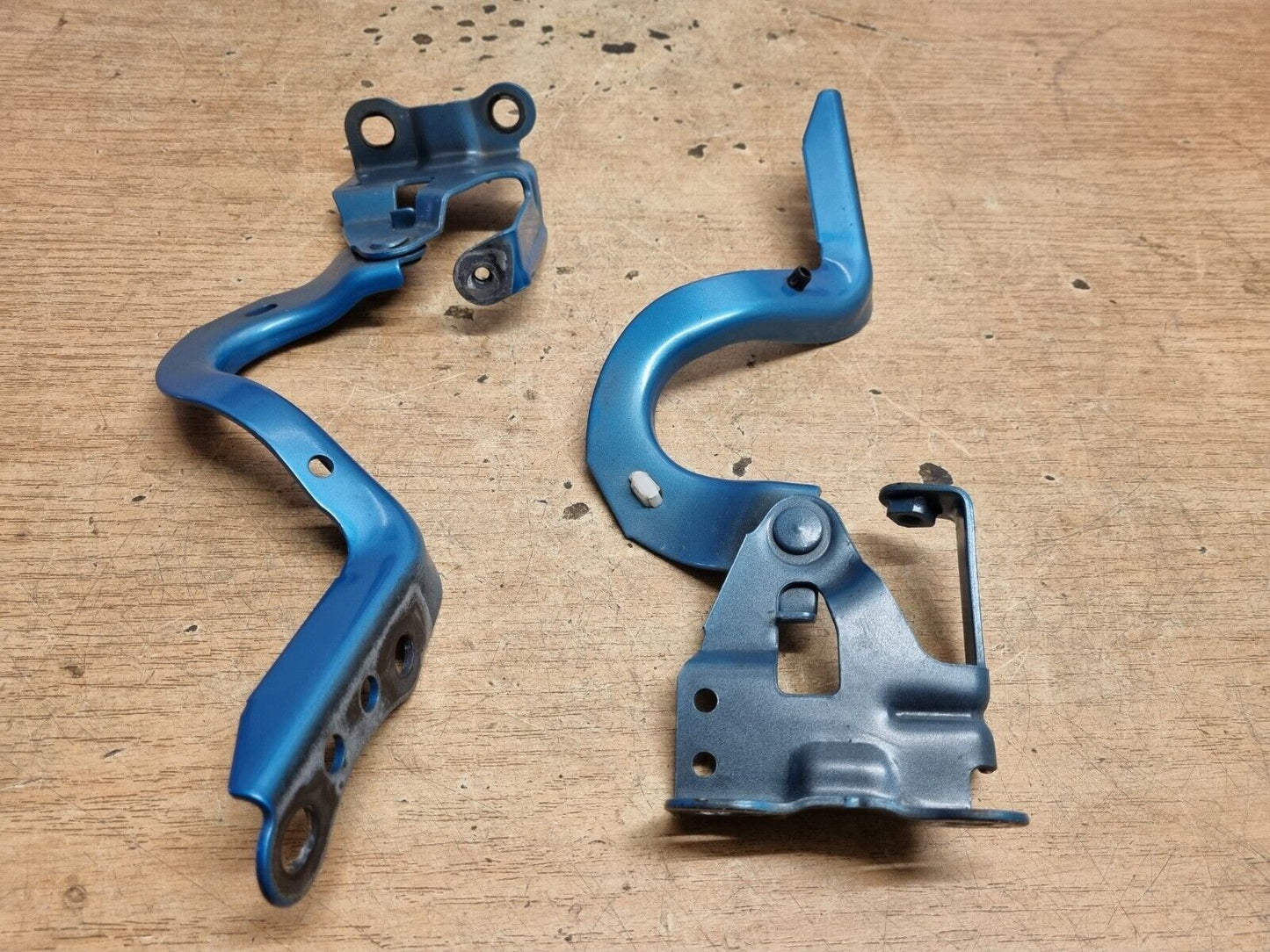 TOYOTA PRIUS MK4 2017-2022 XW50 GENUINE BONNET HINGES PAIR BLUE PEARL 791