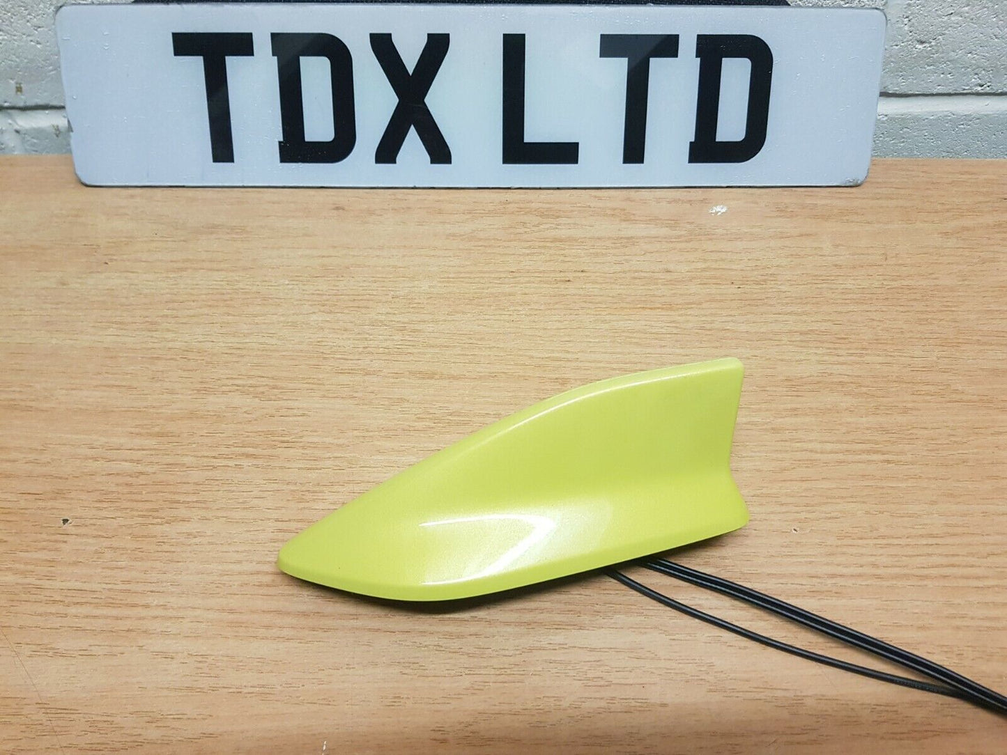 Honda Jazz MK4 Genuine Yellow Shark Fin Radio Antenna Aerial 2016-2020