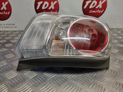 TOYOTA VERSO MK2 2013-2018 GENUINE PASSENGERS SIDE REAR OUTER BRAKE LIGHT LAMP