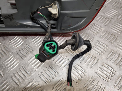 HYUNDAI I40 SALOON 2015-2019 FACELIFT GENUINE DRIVERS SIDE REAR LED OUTER LIGHT