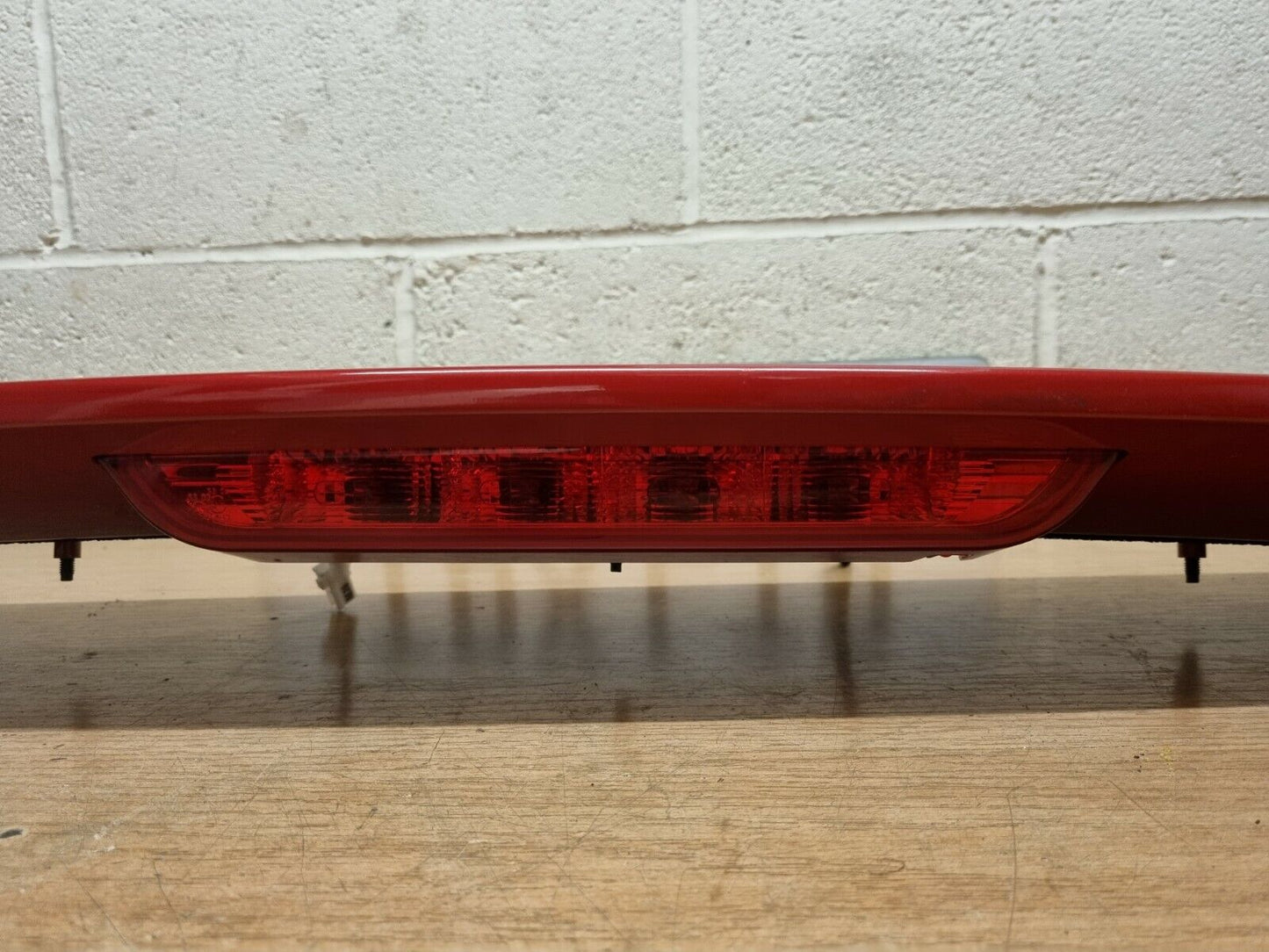 Kia Stonic Rear Roof Spoiler In Red (BEG) + Brake Light 2018-2021 87210-H8400