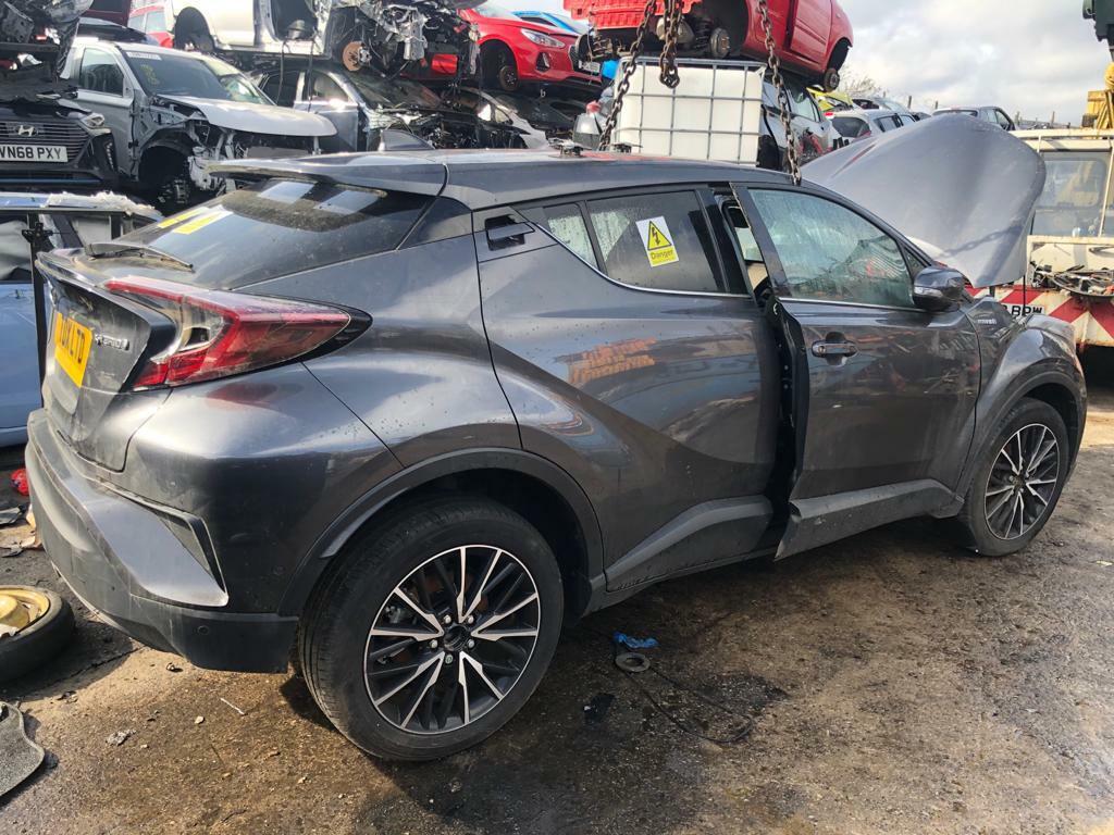 2019 Toyota C-HR Excel MK1 1.8 Petrol Hybrid For Breaking/ Spares/ Parts